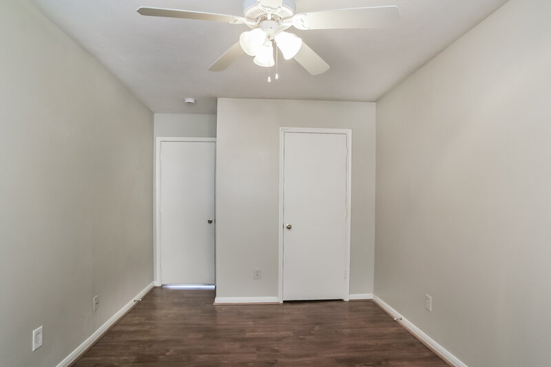 2,650/Mo, 11766 Rolling Stream Dr Tomball, TX 77375 Bedroom View 2