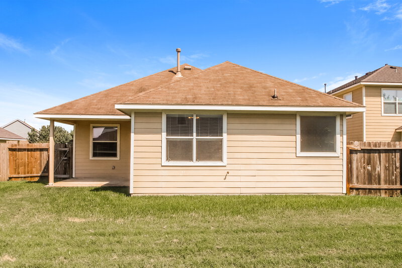 1,760/Mo, 4127 Barossa Valley Ln Katy, TX 77449 Rear View 2