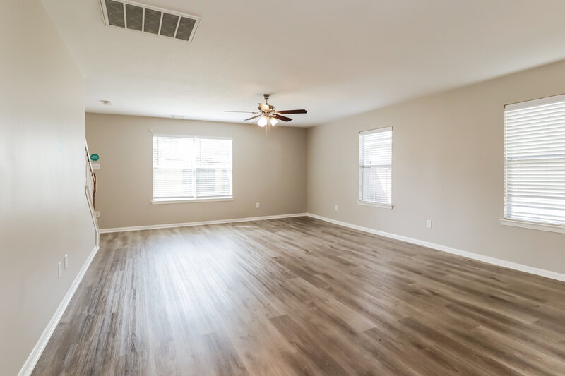 2,155/Mo, 19519 Ingham Dr Katy, TX 77449 Living Room View 3