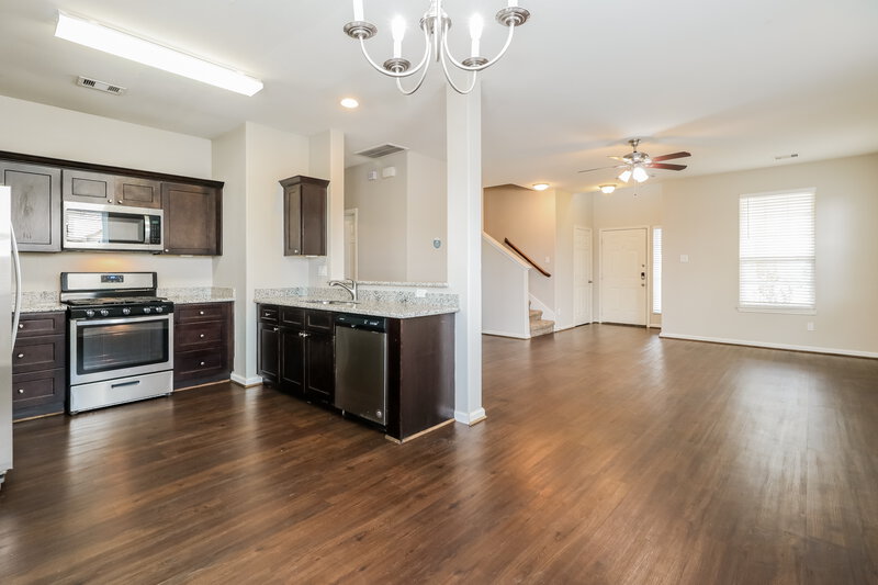 2,075/Mo, 2702 Mesquite Ridge Dr Houston, TX 77073 Dining Room View 2