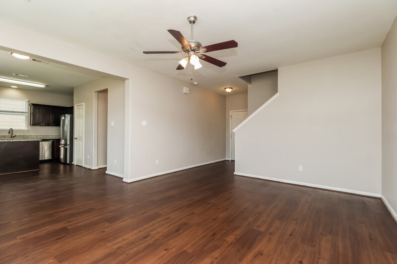 1,845/Mo, 2718 Mesquite Ridge Dr Houston, TX 77073 Living Room View 3