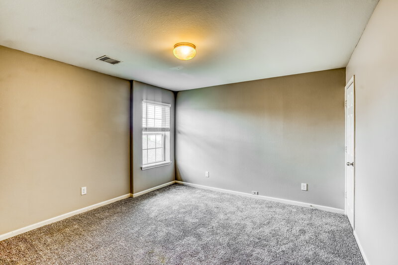 1,930/Mo, 2726 Mesquite Ridge Dr Houston, TX 77073 Bedroom View 2