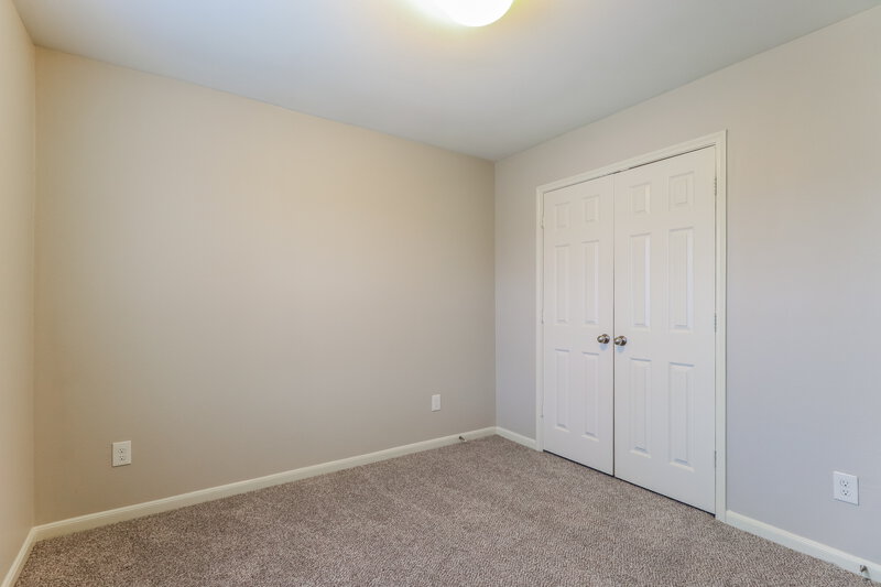 1,875/Mo, 2730 Mesquite Ridge Dr Houston, TX 77073 Bedroom View 2