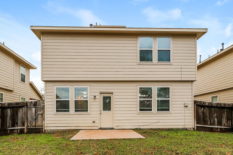 1,875/Mo, 2730 Mesquite Ridge Dr Houston, TX 77073 Rear View