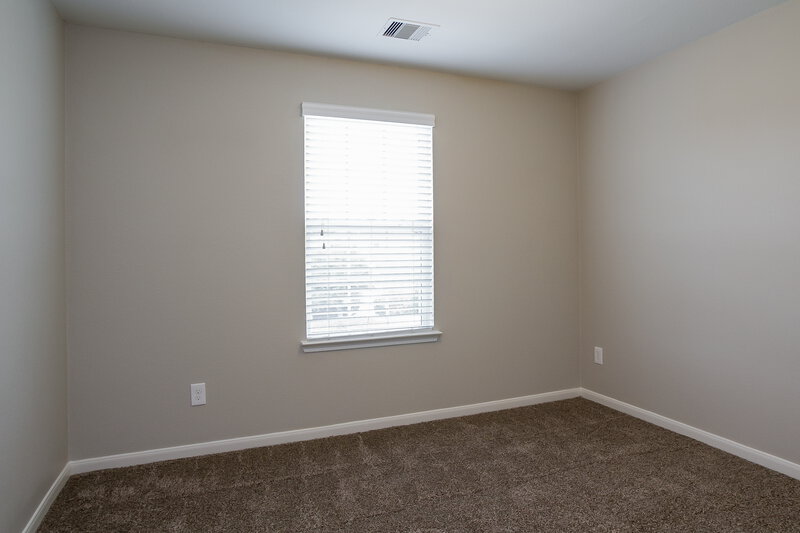 1,935/Mo, 2802 Mesquite Ridge Dr Houston, TX 77073 Bedroom View 2