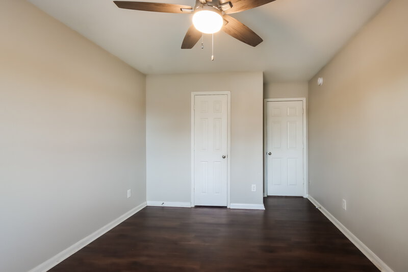 1,990/Mo, 2810 Mesquite Ridge Dr Houston, TX 77073 Bedroom View 2