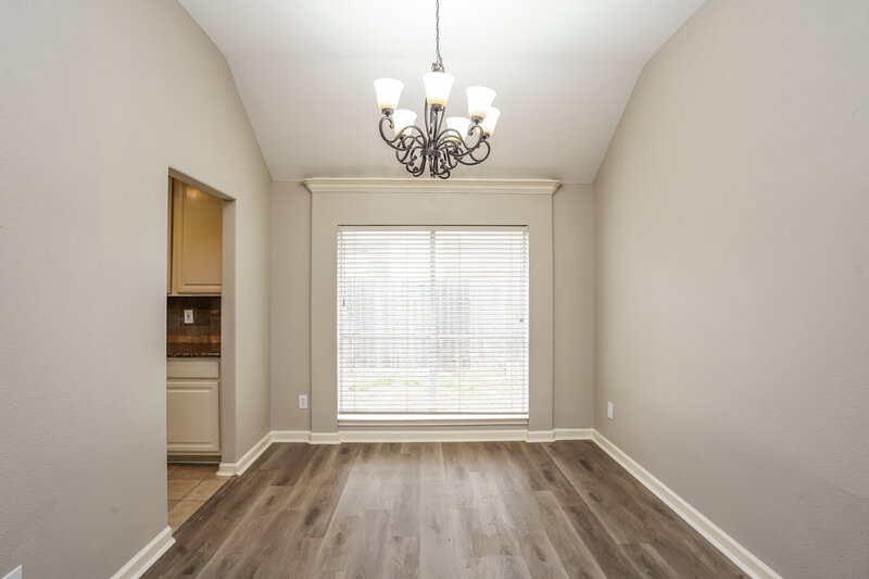 2,385/Mo, 3622 Sunset Meadows Dr Pearland, TX 77581 Dining Room View