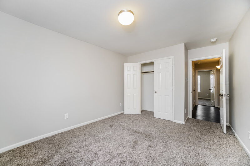 1,955/Mo, 2630 Mesquite Ridge Dr Houston, TX 77073 Bedroom View 2