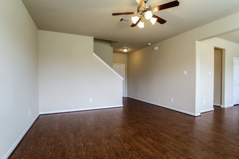 2,680/Mo, 21807 Octavia Way Houston, TX 77073 Living Room View 2