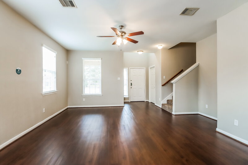 1,860/Mo, 21810 Octavia Way Houston, TX 77073 Living Room View 2