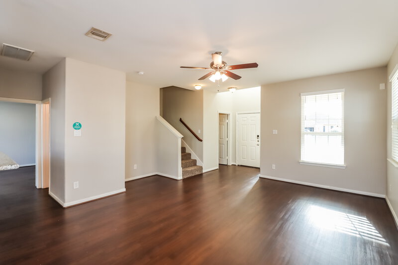 2,105/Mo, 21822 Octavia Way Houston, TX 77073 Kitchen View