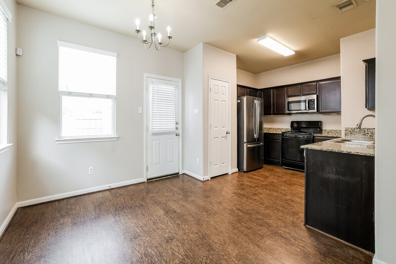 2,210/Mo, 15031 Silhouette Ridge Dr Humble, TX 77396 Dining Room View