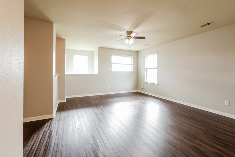 2,210/Mo, 15031 Silhouette Ridge Dr Humble, TX 77396 Family Room View