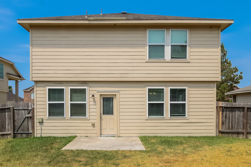 2,205/Mo, 15022 Silhouette Ridge Dr Humble, TX 77396 Rear View