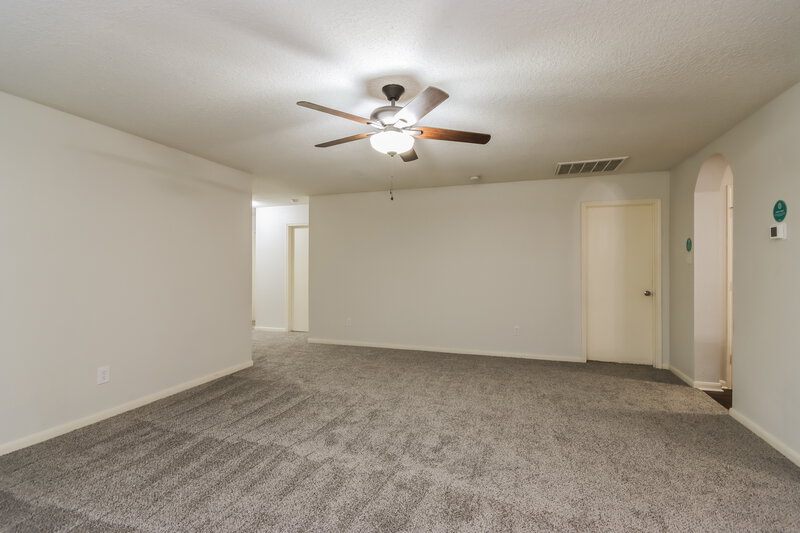 2,015/Mo, 4422 Cannongate Dr Spring, TX 77373 Living Room View