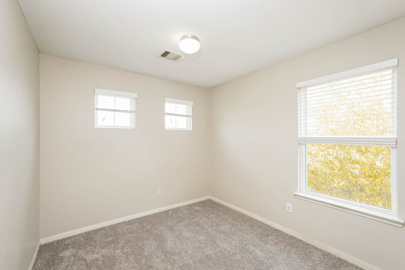 1,755/Mo, 21831 Octavia Way Houston, TX 77073 Bedroom View 2