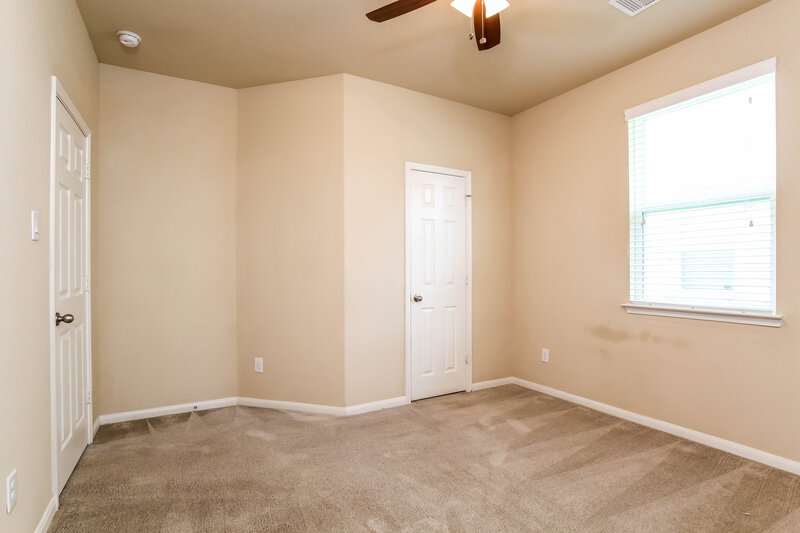 2,170/Mo, 23606 Maple View Dr Spring, TX 77373 Bedroom View 3