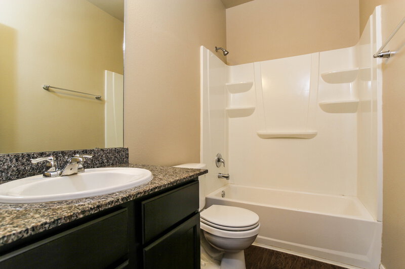 2,170/Mo, 23606 Maple View Dr Spring, TX 77373 Bathroom View