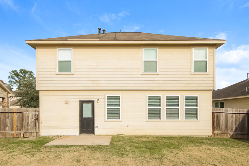 2,075/Mo, 23627 Maple View Dr Spring, TX 77373 Rear View