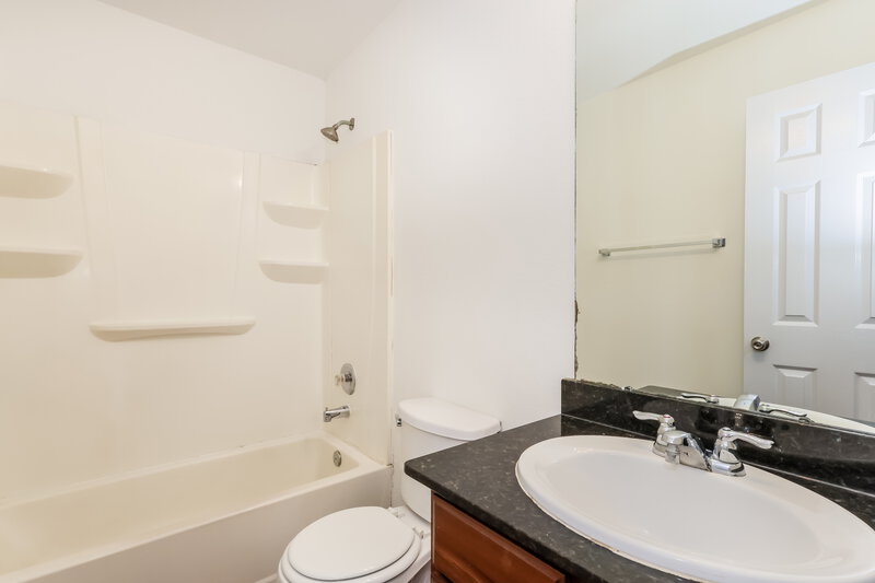 2,035/Mo, 2703 Sleepy Knoll Dr Spring, TX 77373 Bathroom View