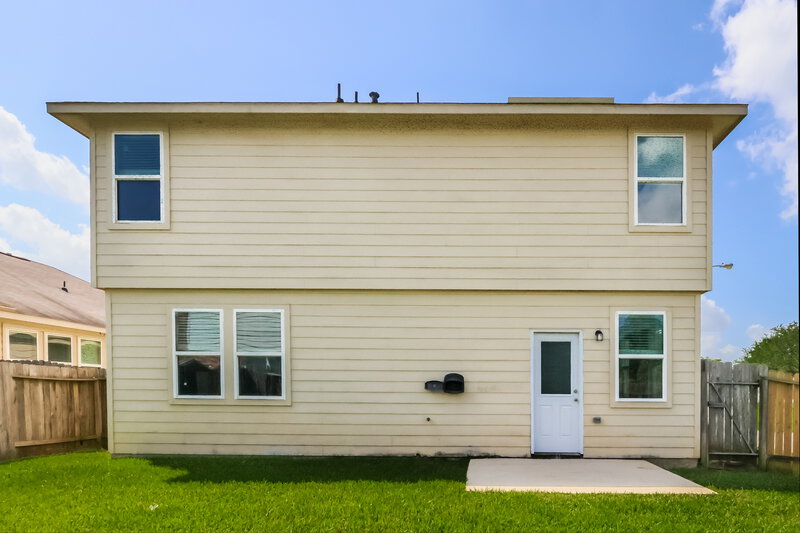 2,035/Mo, 2703 Sleepy Knoll Dr Spring, TX 77373 Rear View