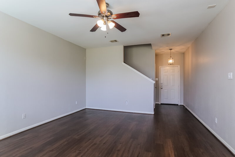 2,090/Mo, 21835 Octavia Way Houston, TX 77073 Living Room View 2