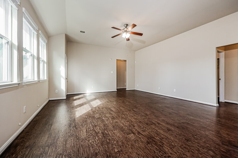 1,930/Mo, 23703 Maple View Dr Spring, TX 77373 Living Room View