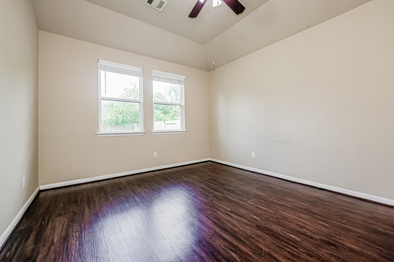 1,930/Mo, 23703 Maple View Dr Spring, TX 77373 Main Bedroom View