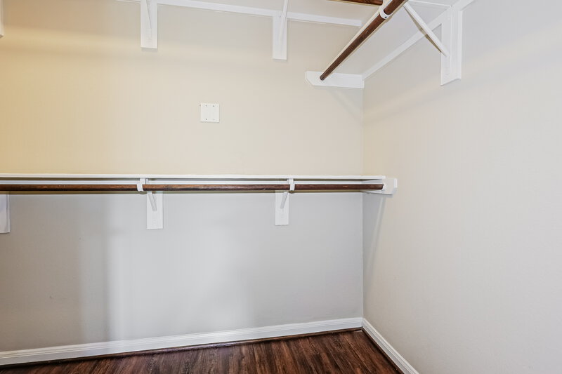 1,930/Mo, 23703 Maple View Dr Spring, TX 77373 Walk In Closet View