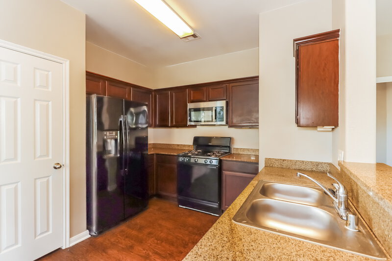 2,025/Mo, 23622 Maple View Dr Spring, TX 77373 Kitchen View