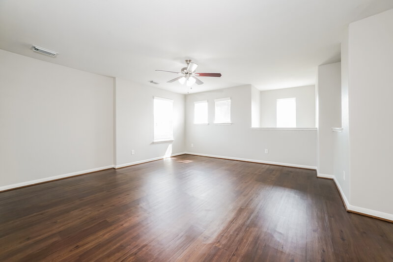 2,305/Mo, 21839 Octavia Way Houston, TX 77073 Living Room View