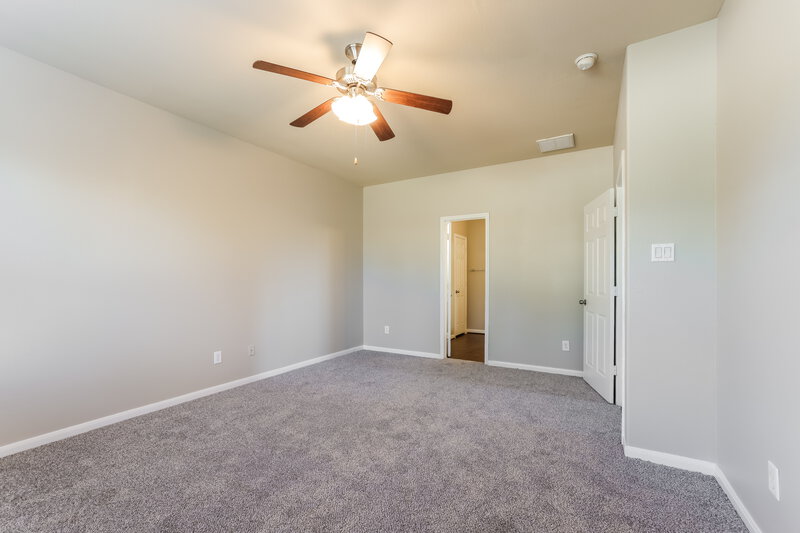 2,095/Mo, 23631 Maple View Dr Spring, TX 77373 Main Bedroom View