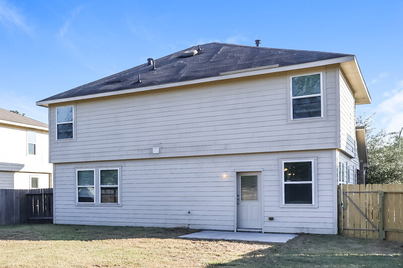 2,095/Mo, 23631 Maple View Dr Spring, TX 77373 Rear View