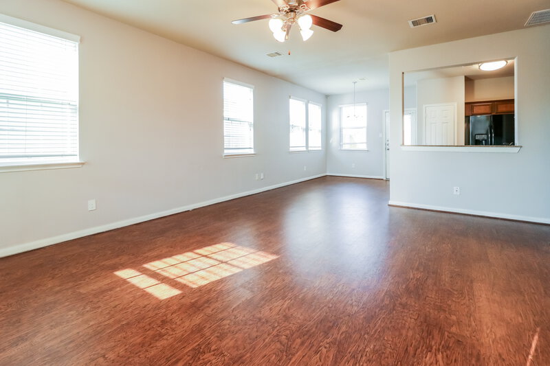 2,275/Mo, 23619 Maple View Dr Spring, TX 77373 Living Room View