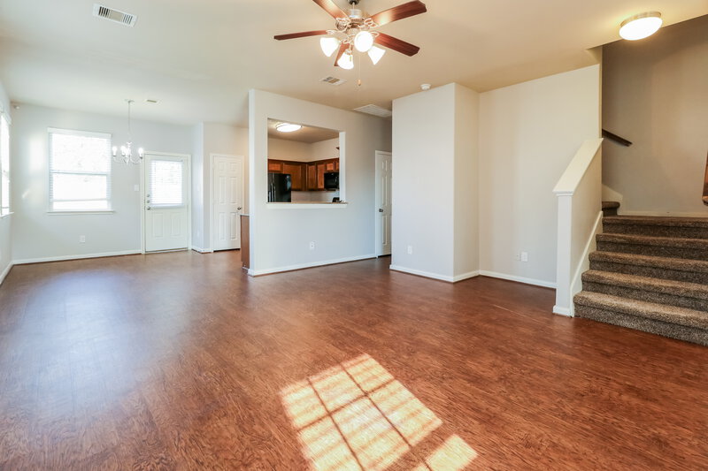 2,275/Mo, 23619 Maple View Dr Spring, TX 77373 Living Room View 2