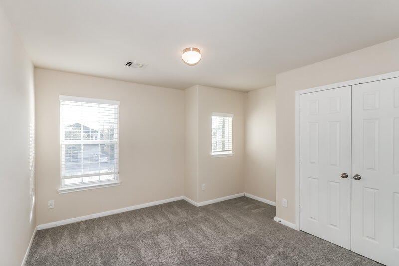 1,895/Mo, 3350 Allington Ct Houston, TX 77014 Bedroom View 2