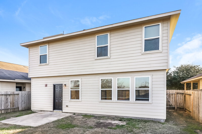 1,895/Mo, 3350 Allington Ct Houston, TX 77014 Rear View