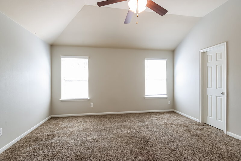 2,780/Mo, 3355 Allington Ct Houston, TX 77014 Main Bedroom View