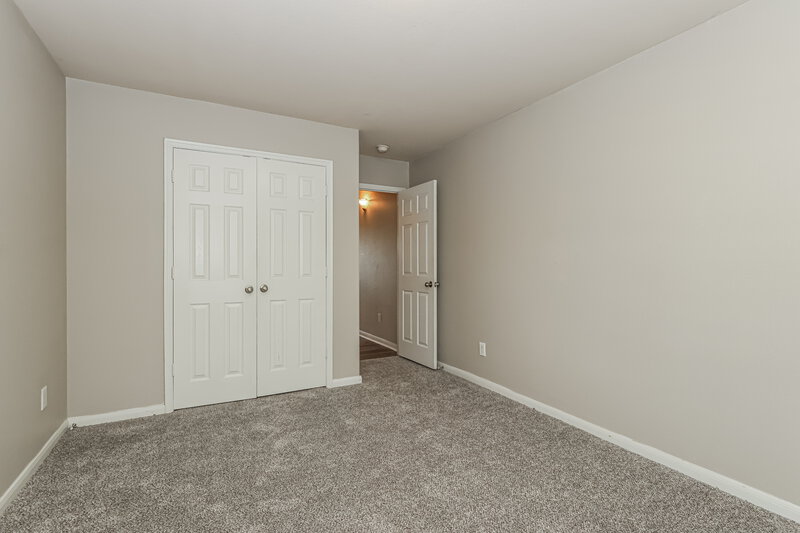 1,990/Mo, 3355 Allington Ct Houston, TX 77014 Bedroom View 2