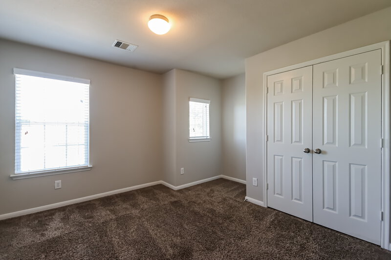 2,780/Mo, 3355 Allington Ct Houston, TX 77014 Bedroom View 4