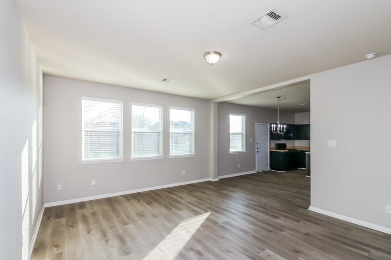 1,795/Mo, 3319 Allington Ct Houston, TX 77014 Living Room View