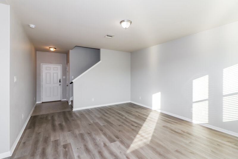 1,795/Mo, 3319 Allington Ct Houston, TX 77014 Living Room View 2