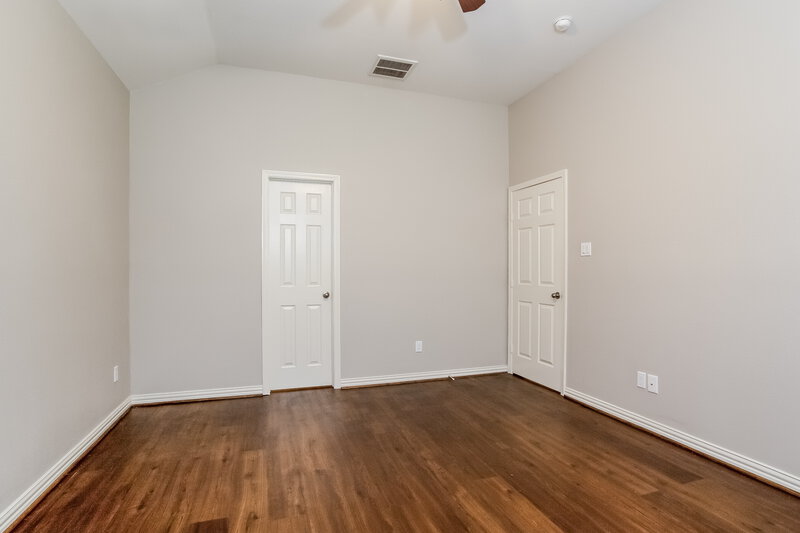 1,890/Mo, 2814 Mesquite Ridge Dr Houston, TX 77073 Master Bedroom View