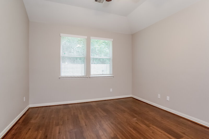 1,890/Mo, 2814 Mesquite Ridge Dr Houston, TX 77073 Bedroom View 4