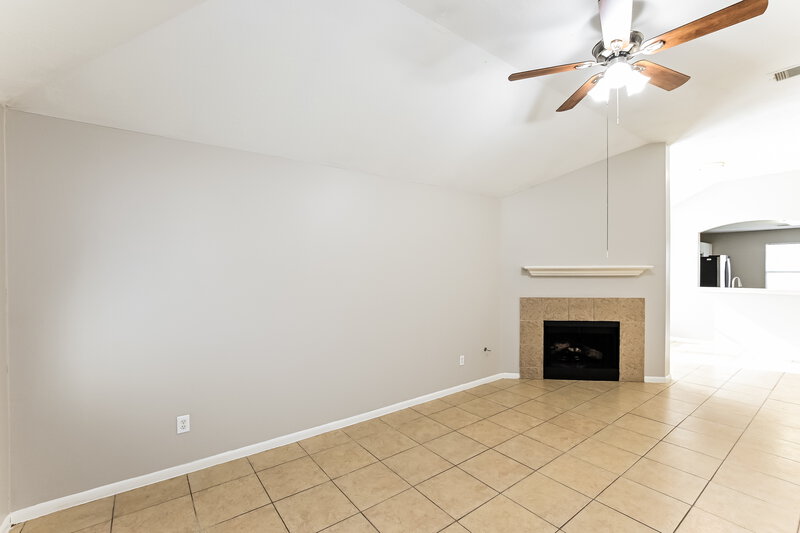 1,875/Mo, 19530 Billineys Park Dr Katy, TX 77449 Living Room View
