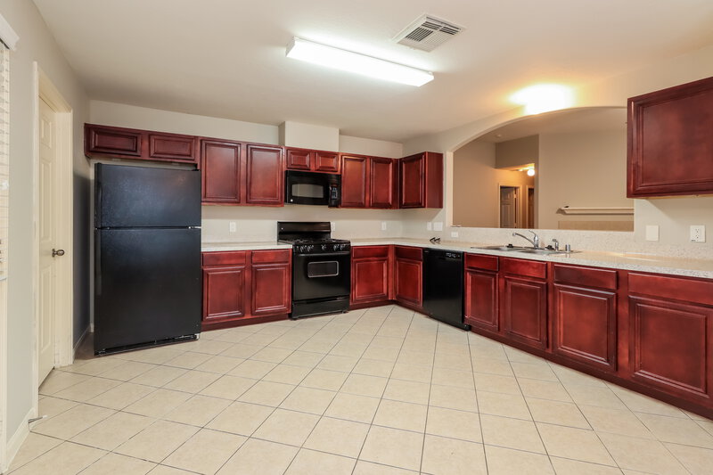 1,685/Mo, 17118 Atascocita Bend Dr Humble, TX 77396 Kitchen View 2