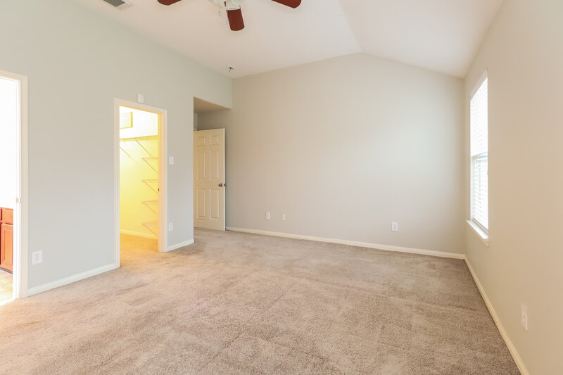 1,685/Mo, 17118 Atascocita Bend Dr Humble, TX 77396 Main Bedroom View 2