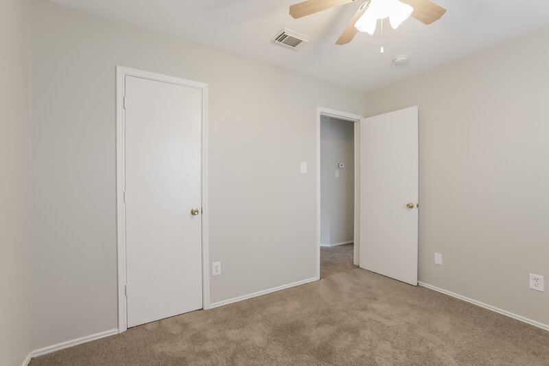 1,850/Mo, 19506 Sandy Woods Dr Tomball, TX 77375 Bedroom View 4