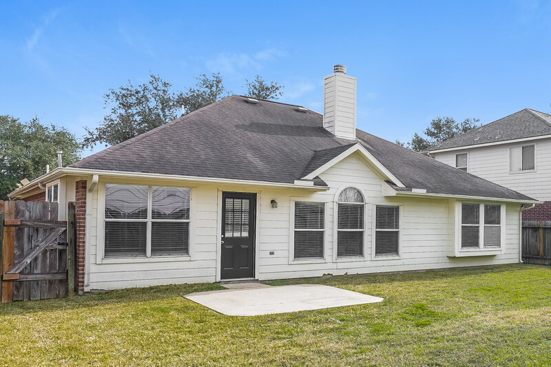 1,855/Mo, 2011 Pinecreek Pass Ln Katy, TX 77449 Rear View