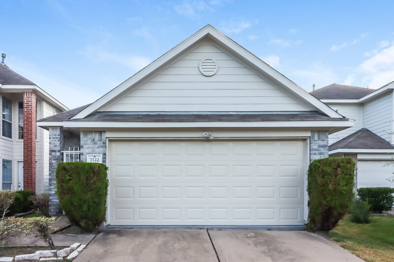 1,495/Mo, 7122 Aurora Falls Ln Houston, TX 77083 External View